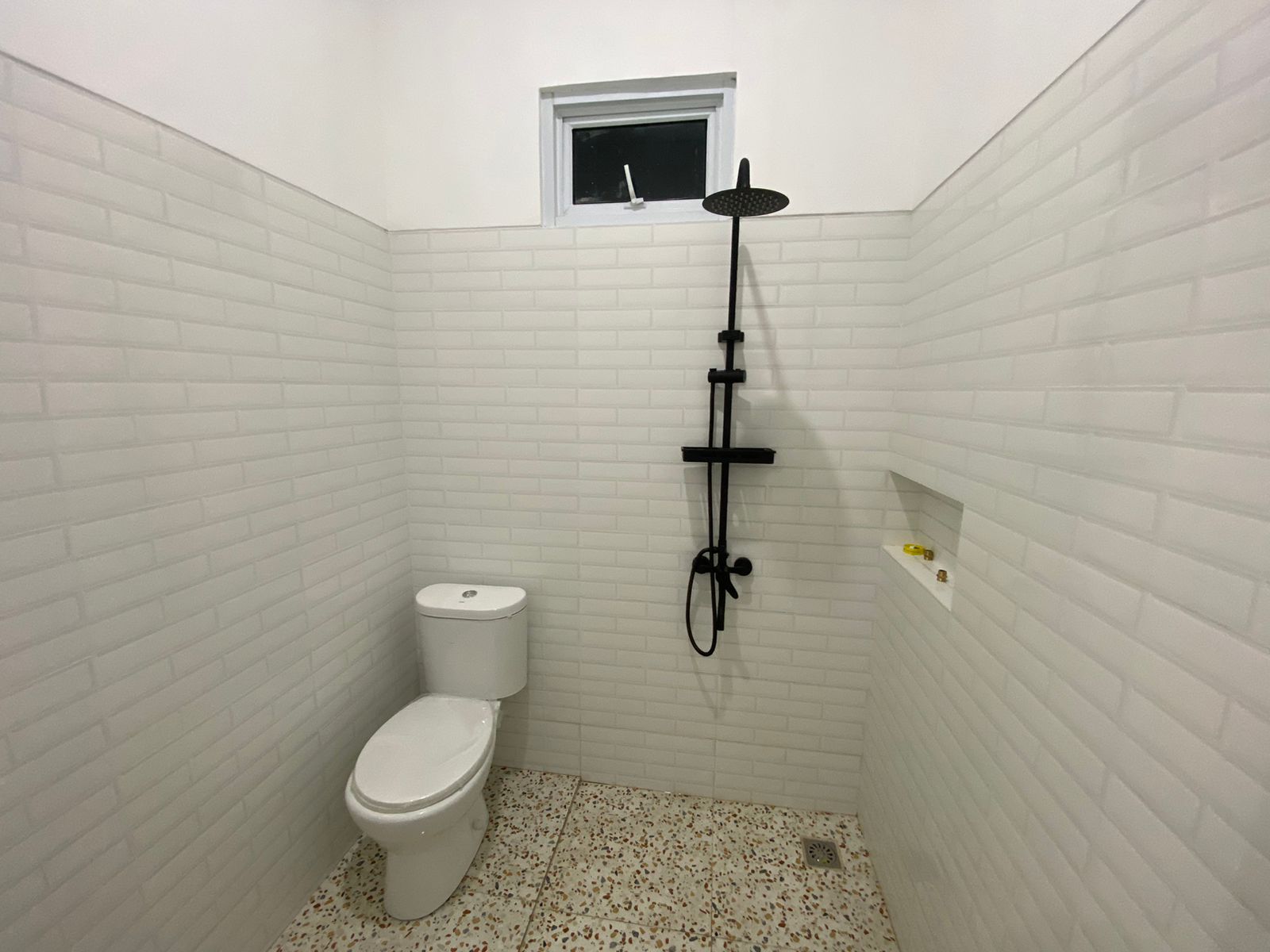 Renovasi Kamar Mandi
